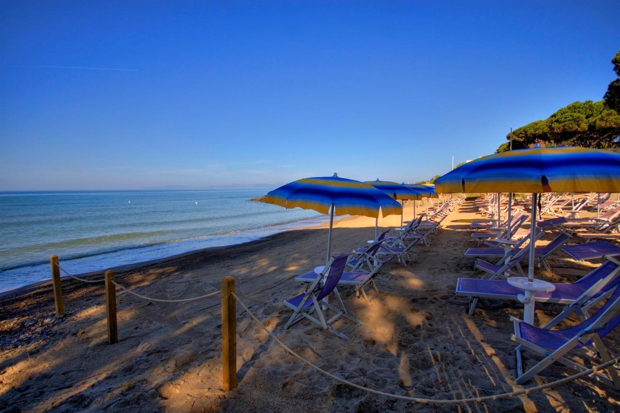Villaggio Il Girasole Фоллоника Экстерьер фото